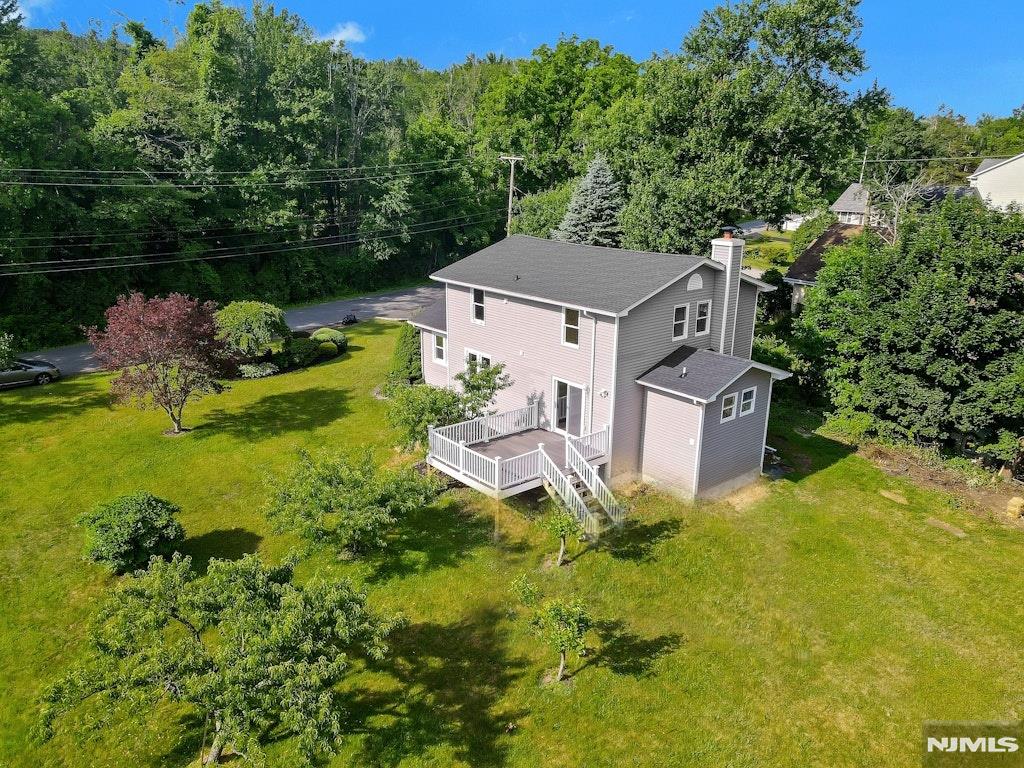 32 Bellows Lane