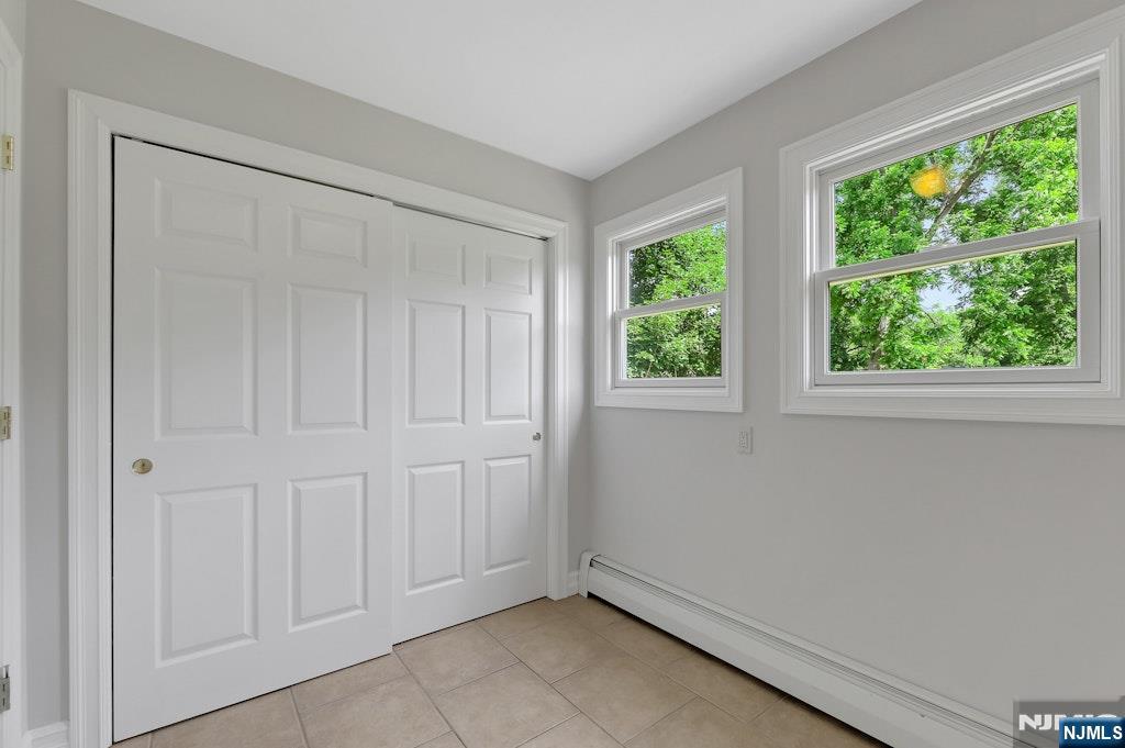 32 Bellows Lane