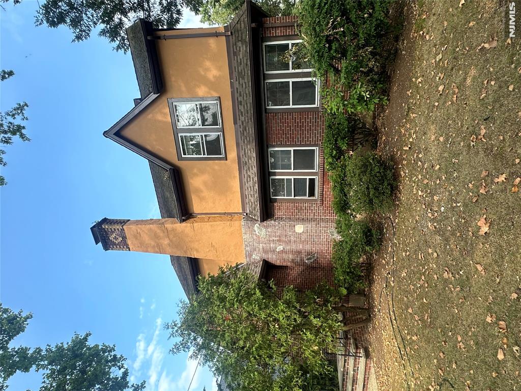 325 Bogert Avenue
