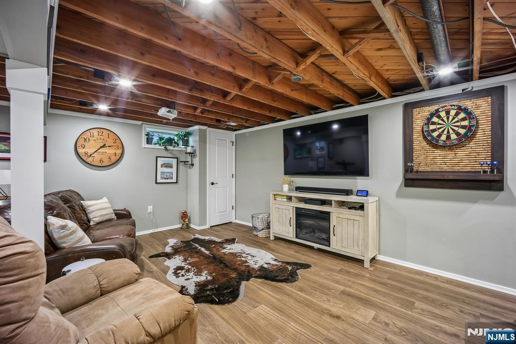 23 Andover Place