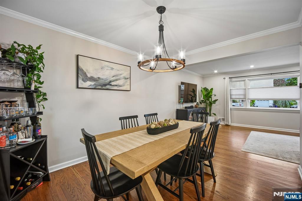 23 Andover Place