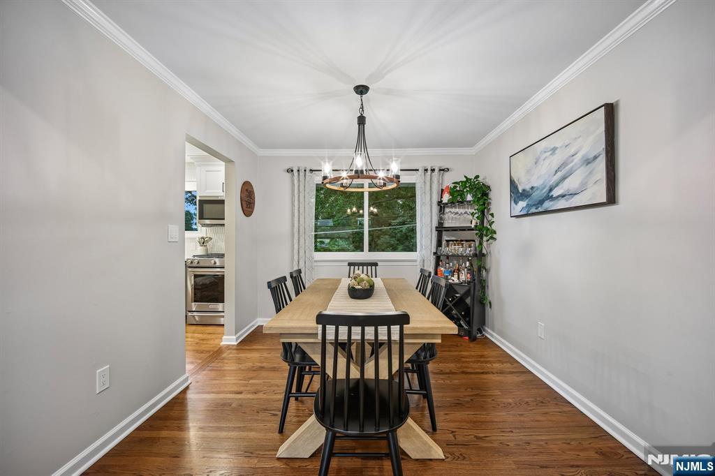 23 Andover Place