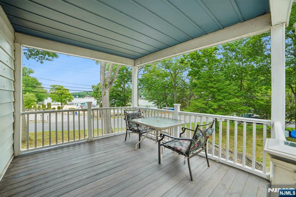72 Lake Drive