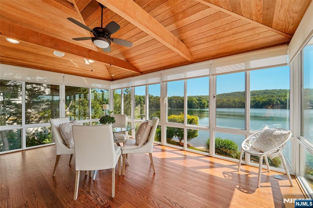 1050 W Pines Lake Drive