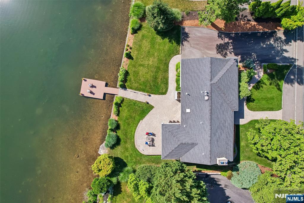 1050 W Pines Lake Drive