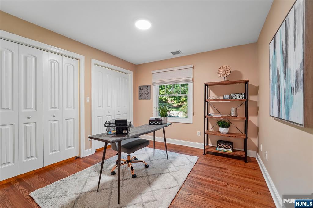 1050 W Pines Lake Drive
