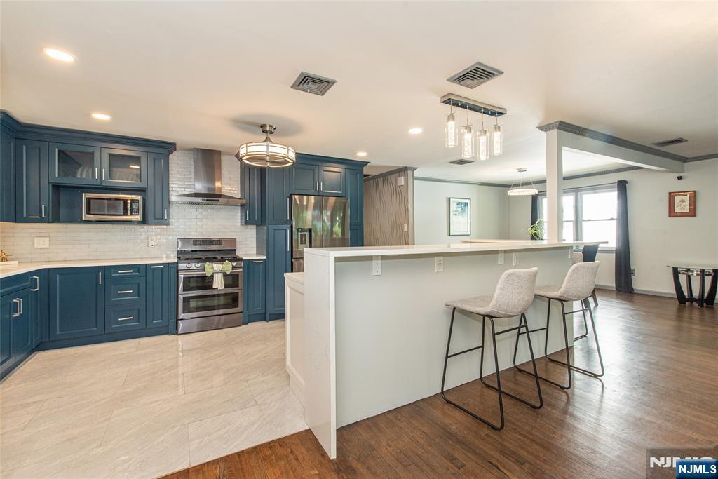 388 Irving