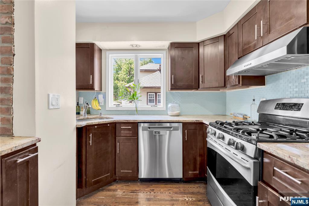 82 Elizabeth Avenue