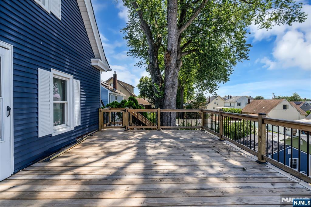 82 Elizabeth Avenue