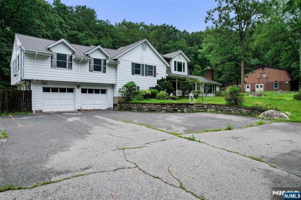 105 Ricker Drive
