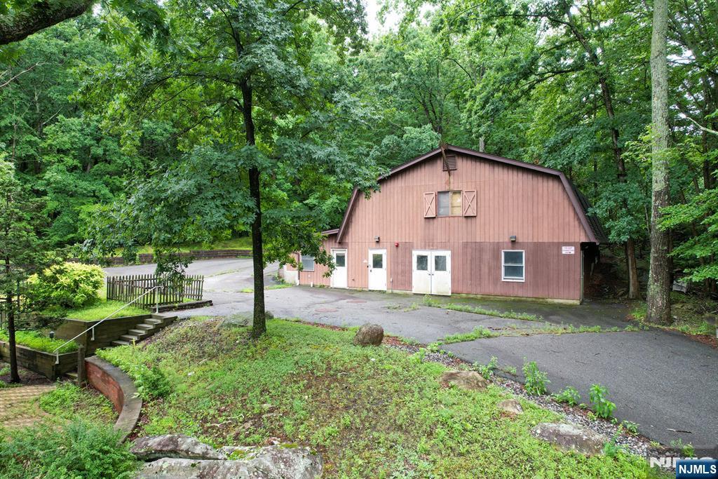 105 Ricker Drive