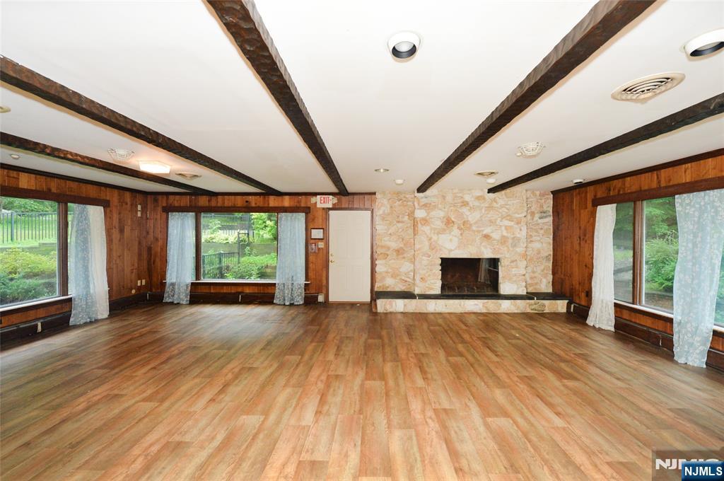 105 Ricker Drive