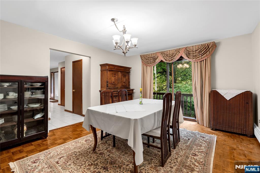 3 Bluefield Court