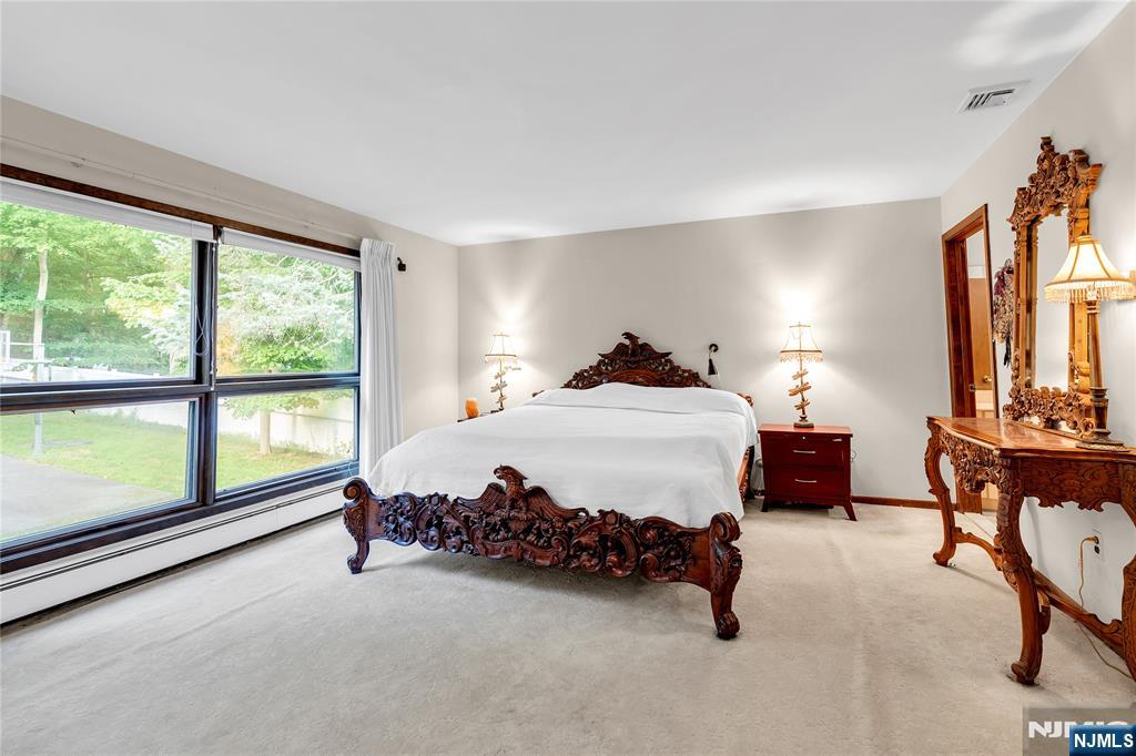 3 Bluefield Court