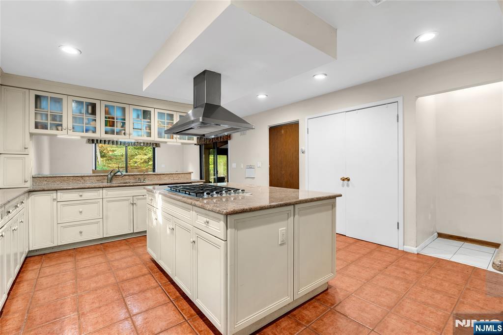 3 Bluefield Court