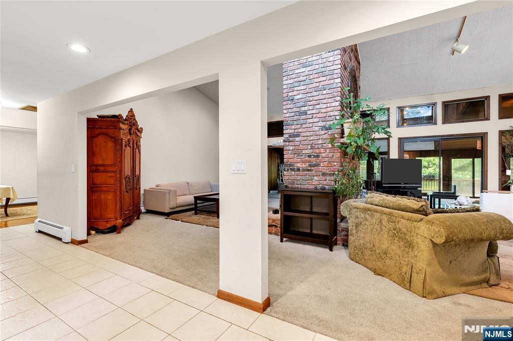 3 Bluefield Court