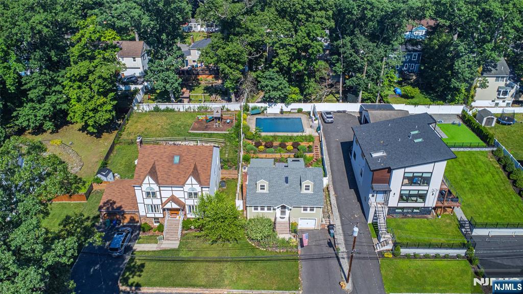 59 Oakwood Drive
