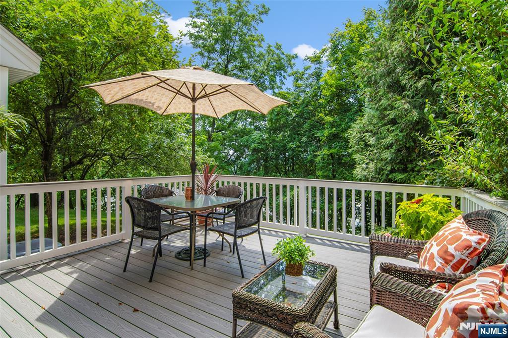 34 Ridge Drive