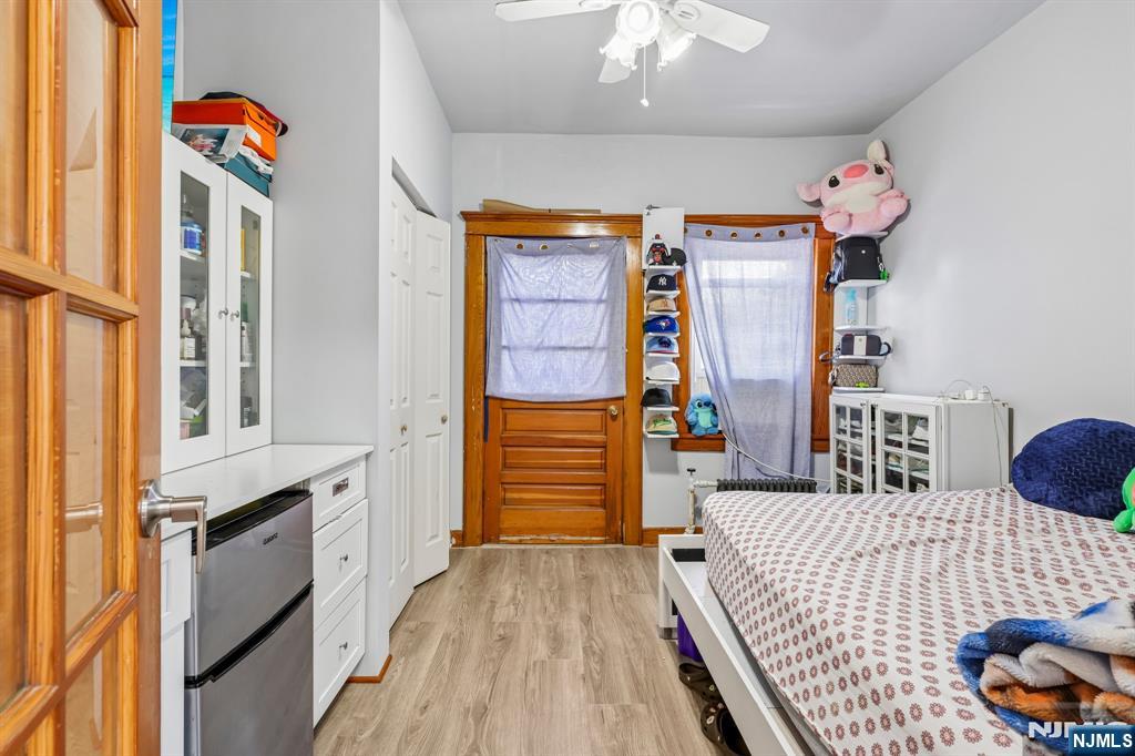 390 Delano Place