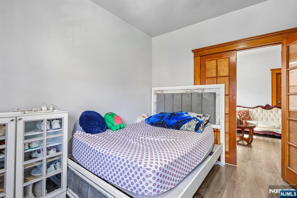 390 Delano Place
