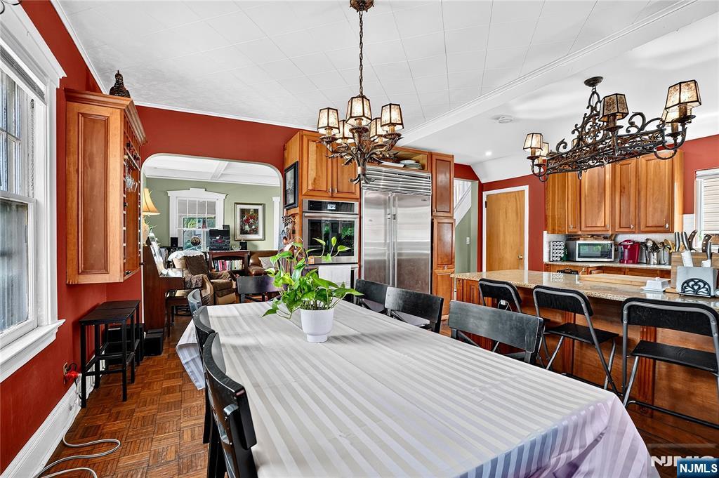 90 7th Street