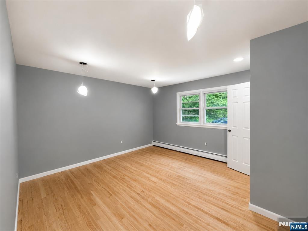 28 Carr Street 1