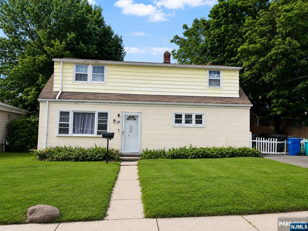 19 Lynne Avenue