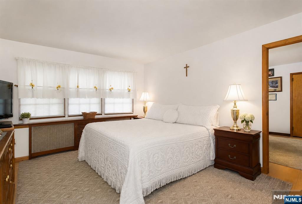 340 Saddle River Road
