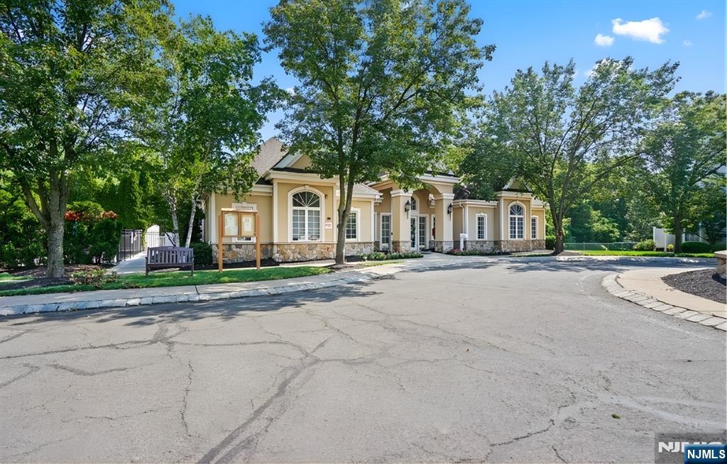 107 Brittany Court 281