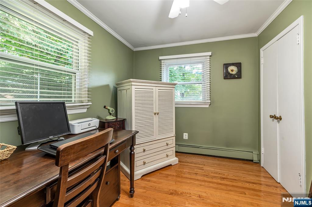 13 Maple Road