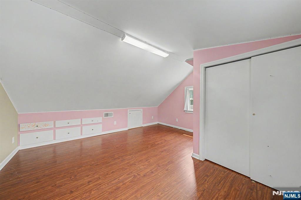 92 Blauvelt Avenue