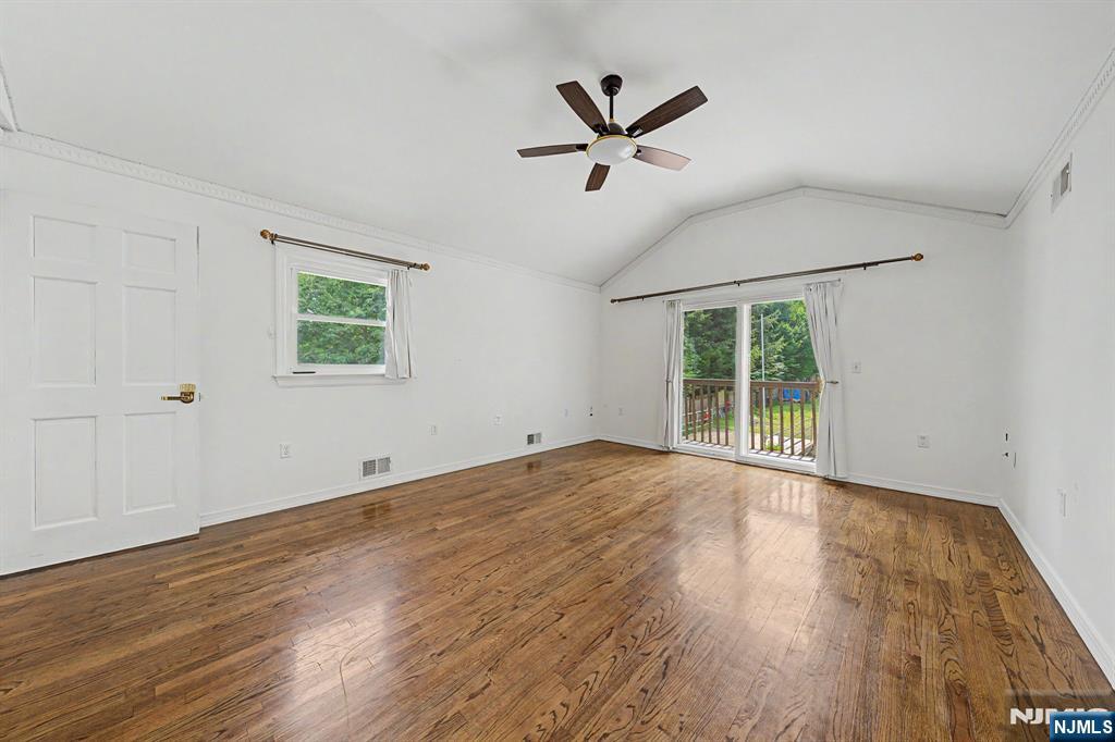 92 Blauvelt Avenue
