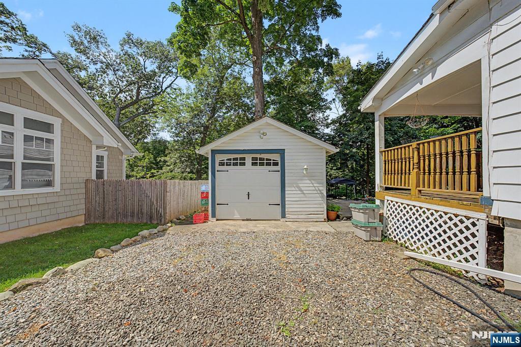 41 Poplar Street