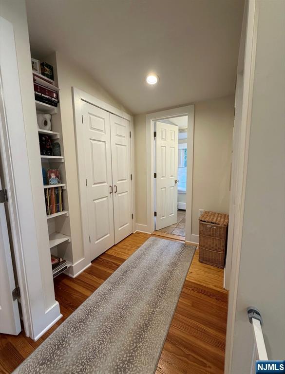 837 Circle Avenue