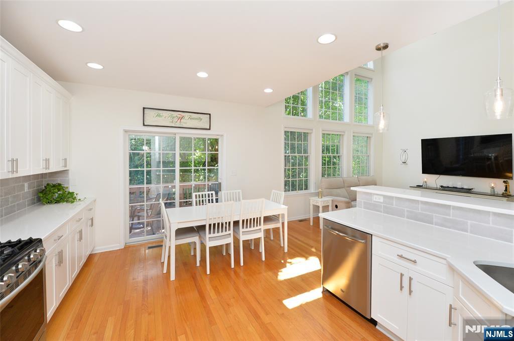 90 Summer Hill Road 90