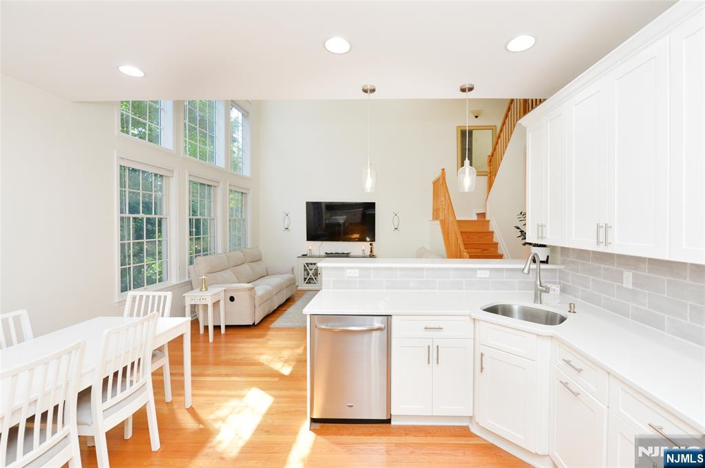 90 Summer Hill Road 90