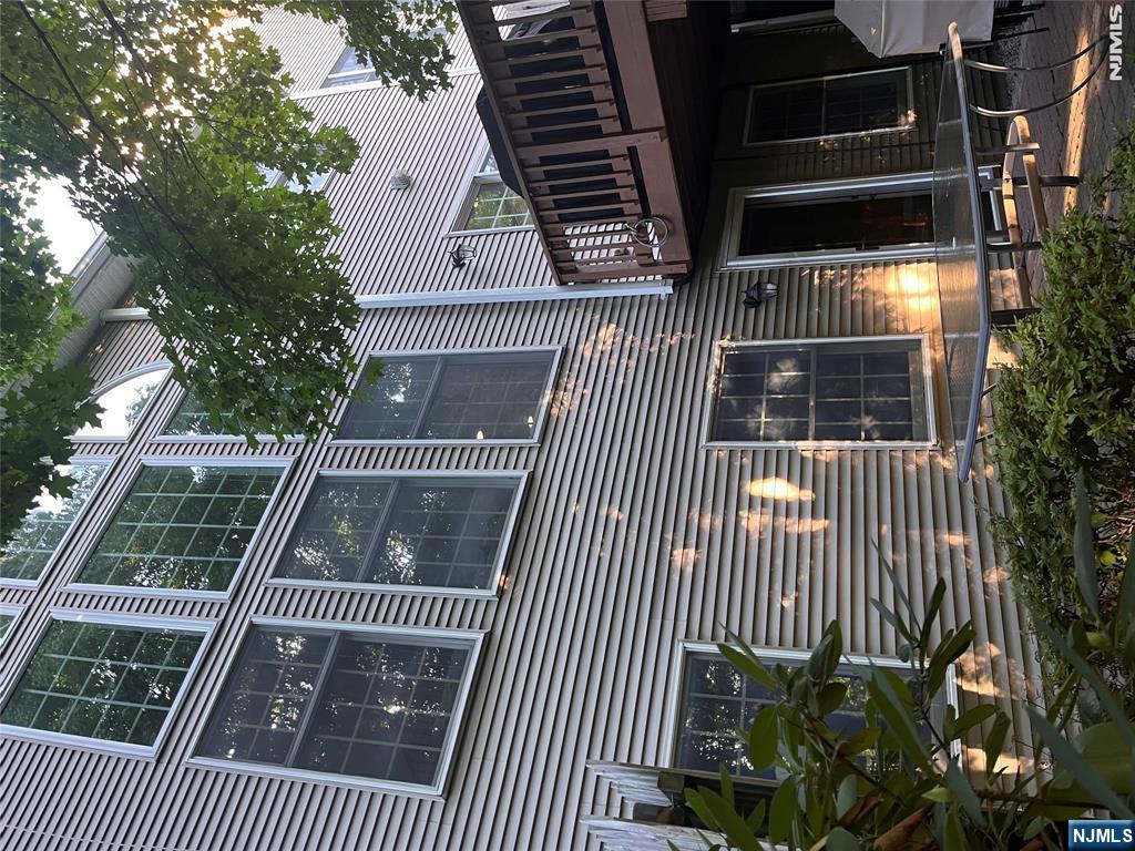 90 Summer Hill Road 90