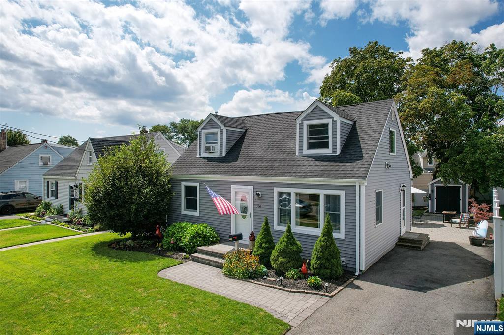 56 Schuyler Avenue