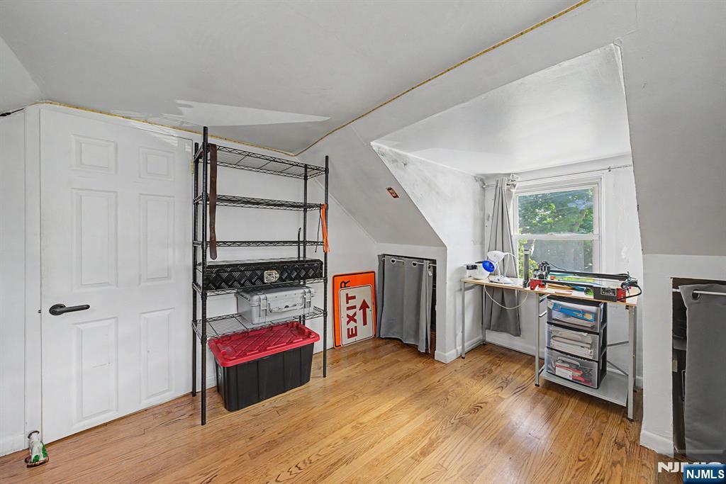 114 Warhol Avenue
