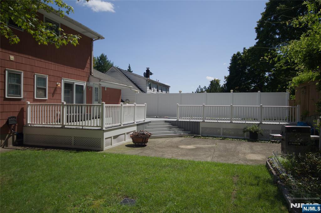 16 Prospect Street