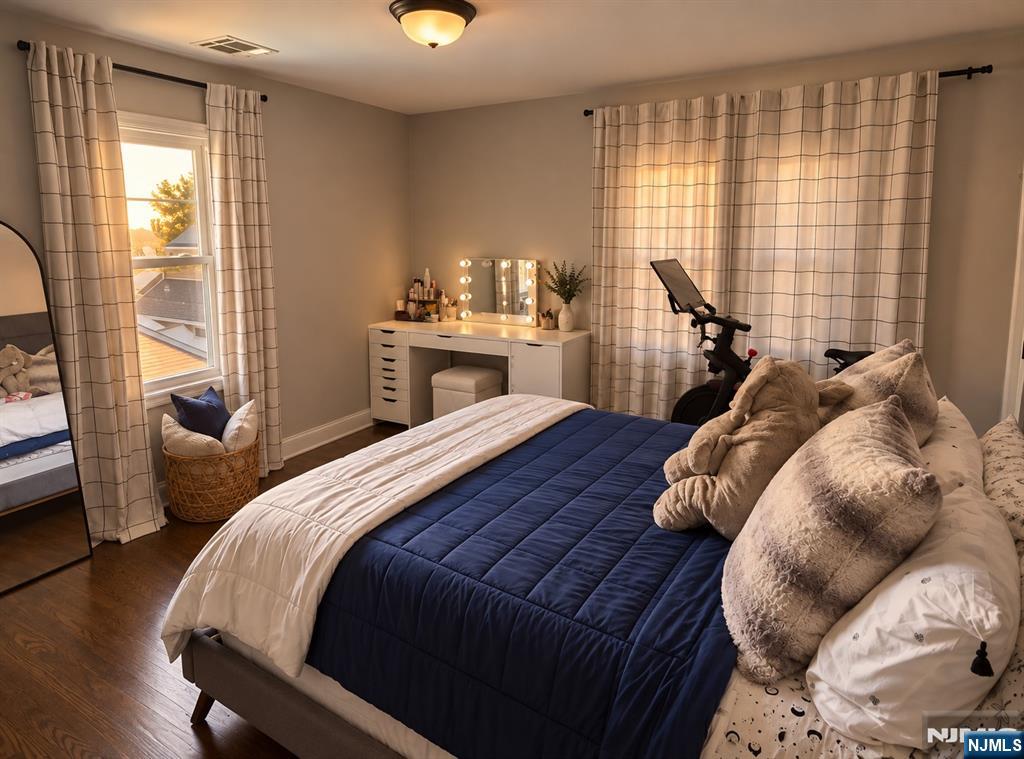 146 Poplar