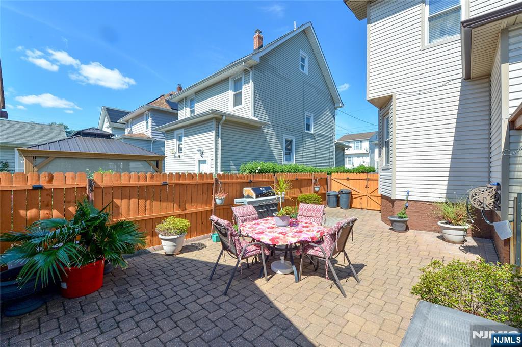 61 Bergen Avenue