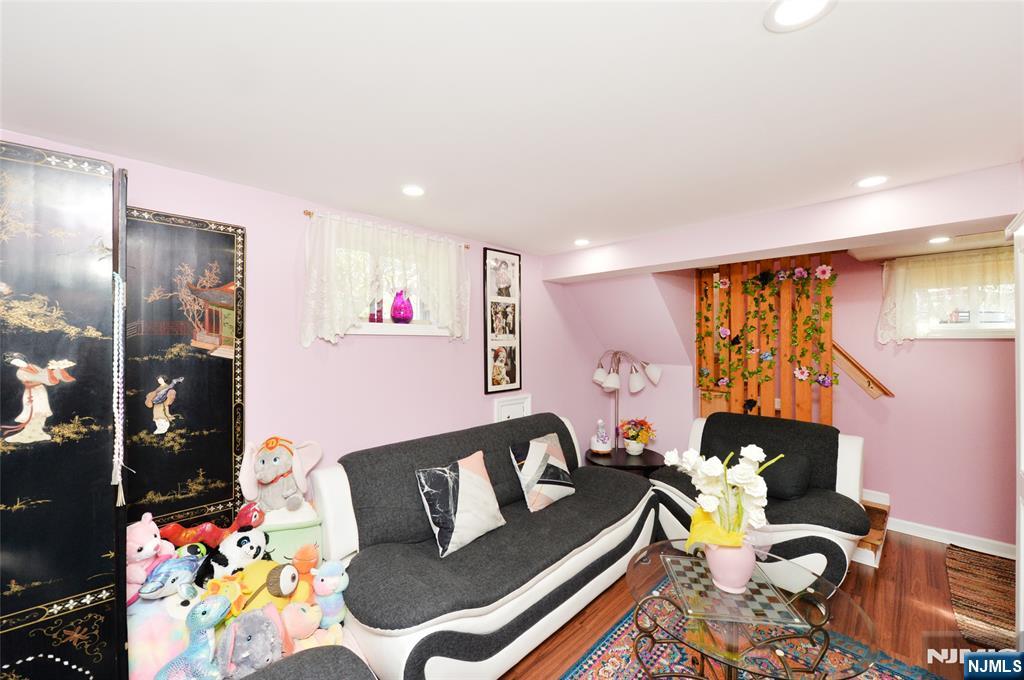 61 Bergen Avenue