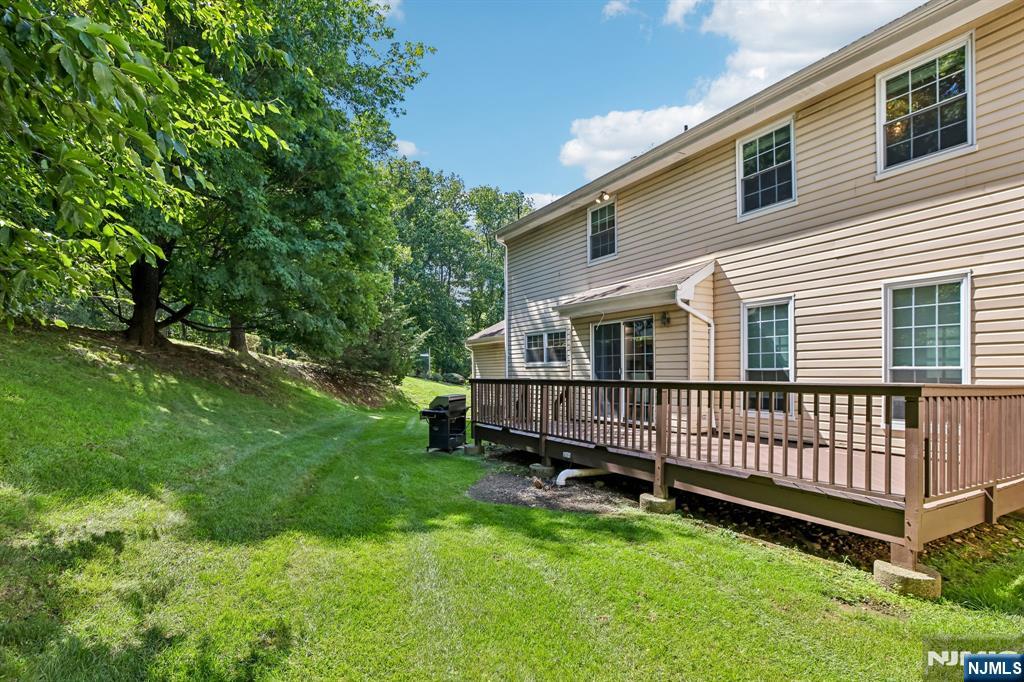 12 Clearwater Drive