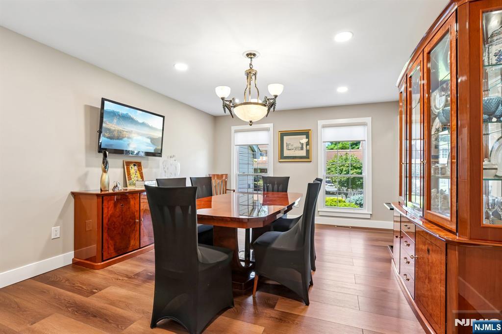 12 Clearwater Drive
