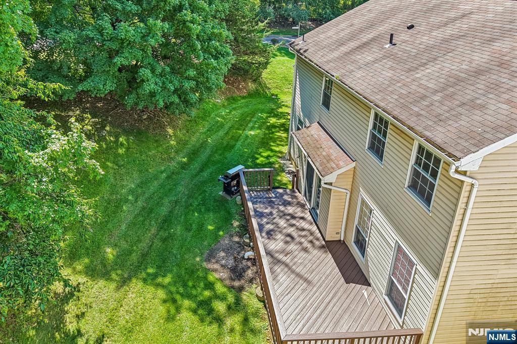 12 Clearwater Drive