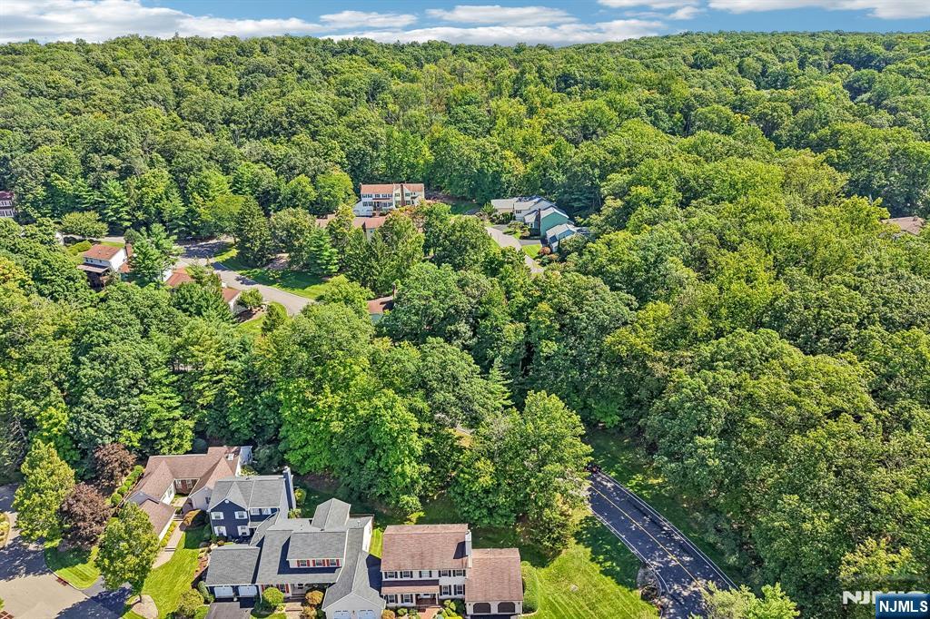 12 Clearwater Drive