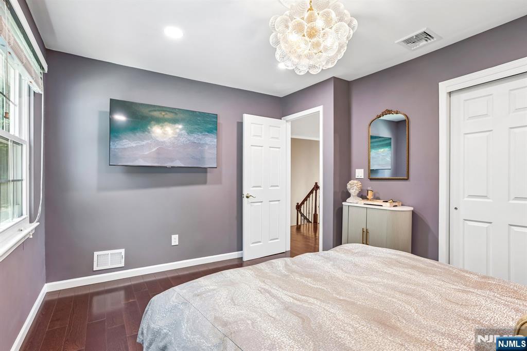 12 Clearwater Drive