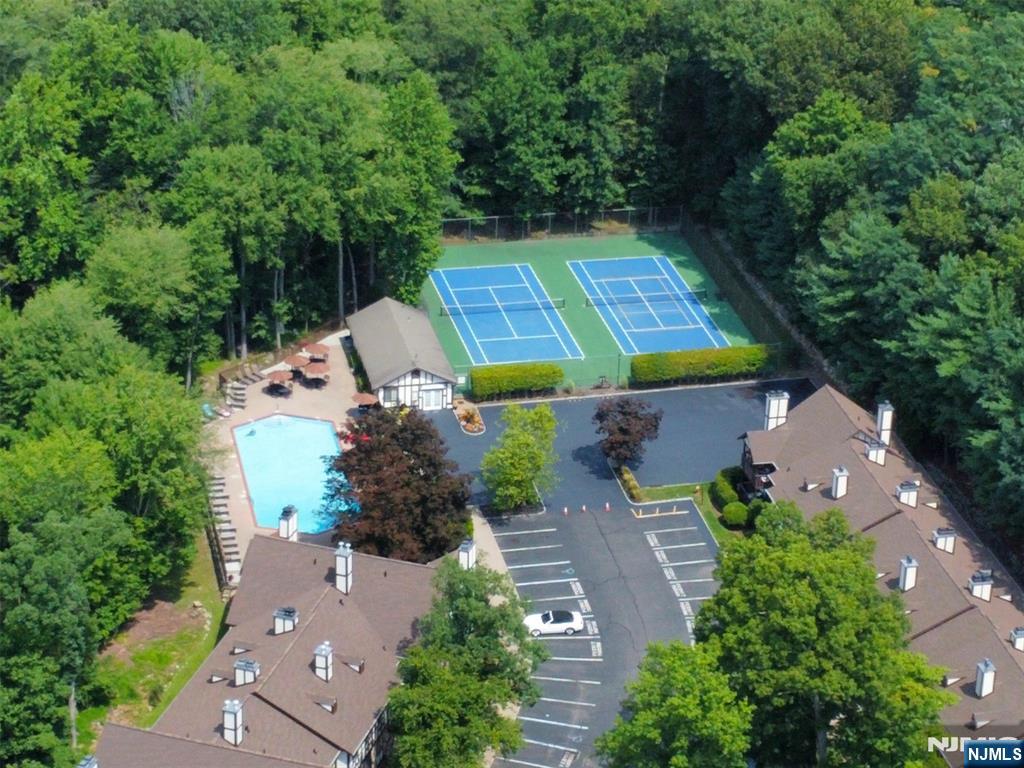 1510 Faulkner Court