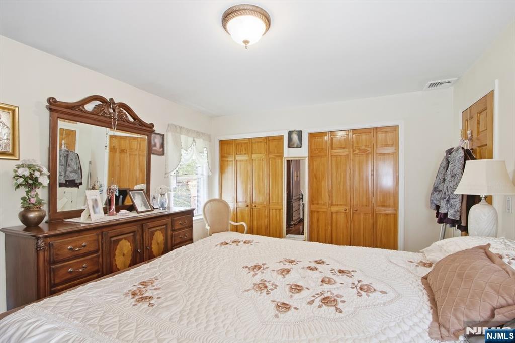 14 Leonard Road